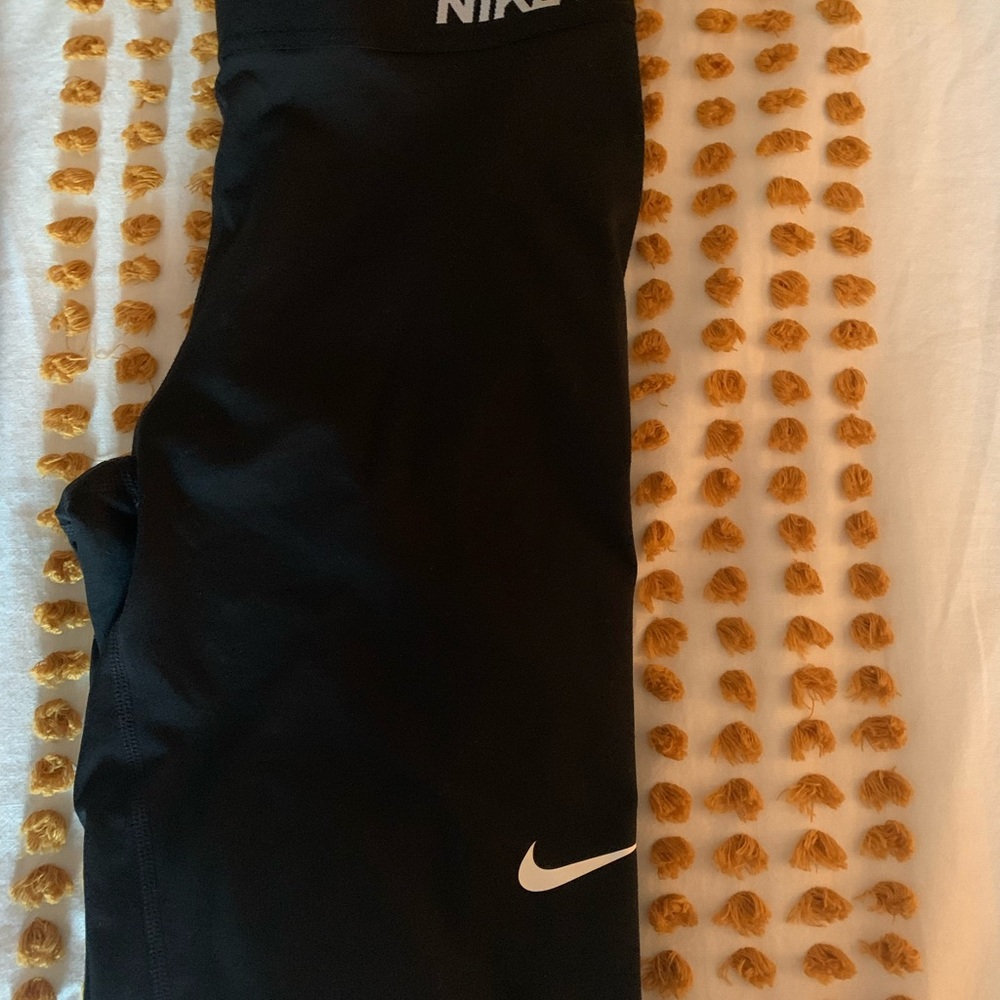 Womens nike pro leggings size large
